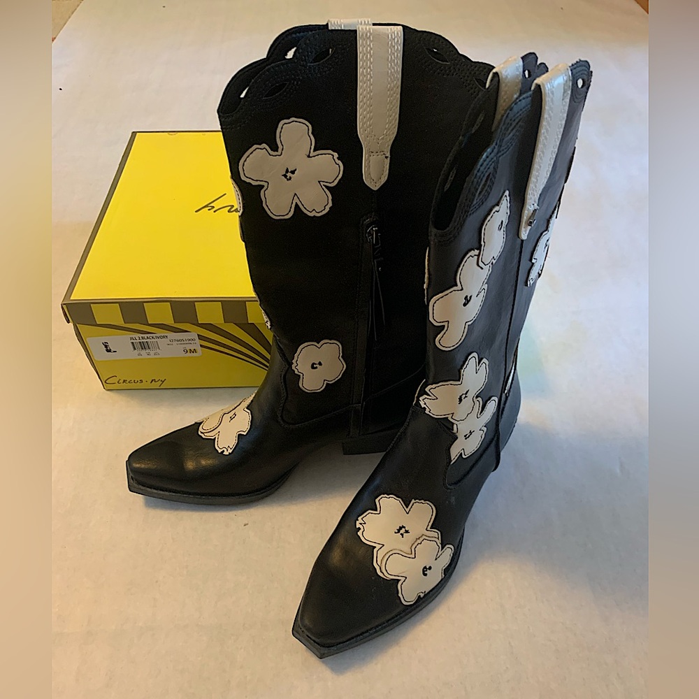 Jill cowboy boot, black with white flowers by Circus NY and Sam Edelman US9